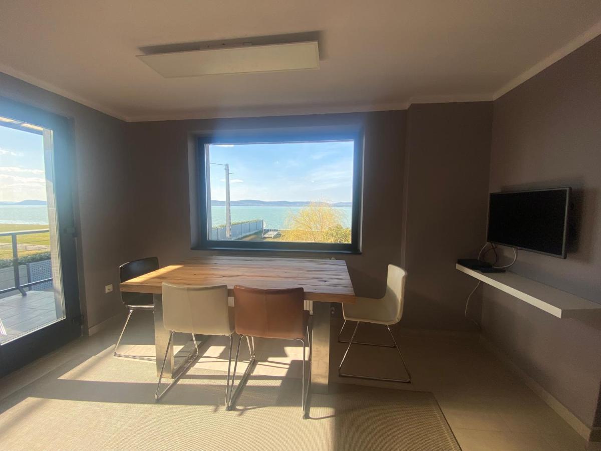 Hullam Apartman Balatonlelle Exterior photo